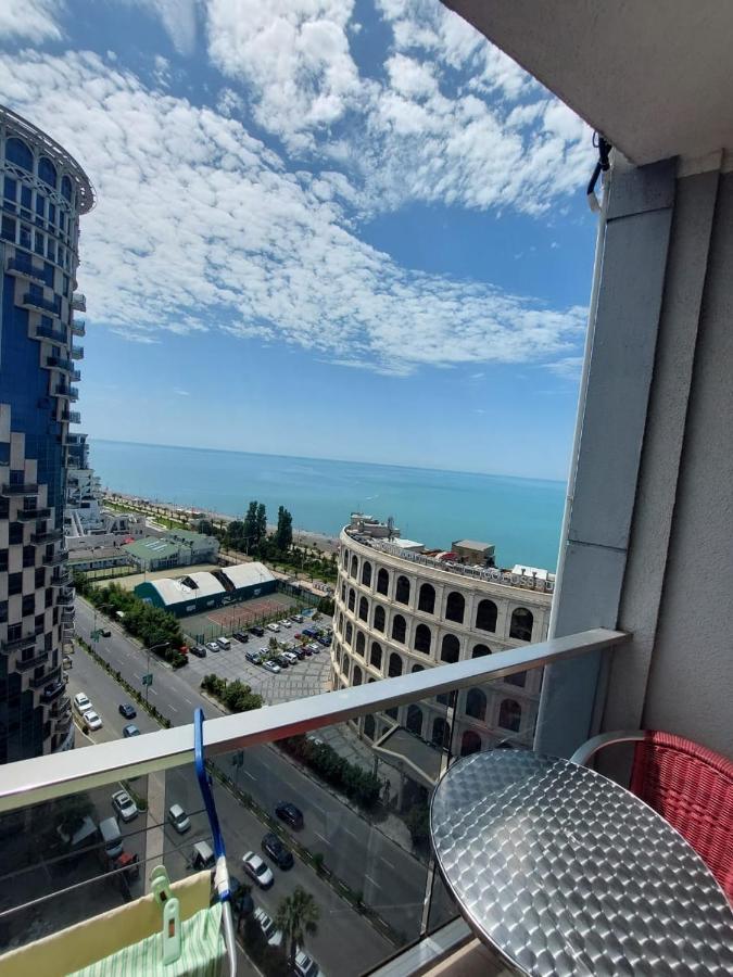 Orbi Lux Apartment Batumi Eksteriør billede
